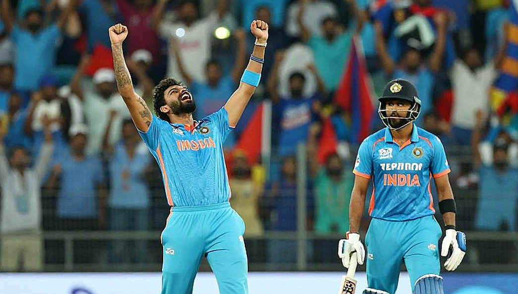রানপাহাড়ের দেশে একজন ব্যাটসম্যান আরেকজন ব্যাটসম্যানের পাহারাদার: প্রেসিডেন্টস ট্রফির ষষ্ঠ রাউন্ডে সময়ের সাথে পাড়াক্রীড়া