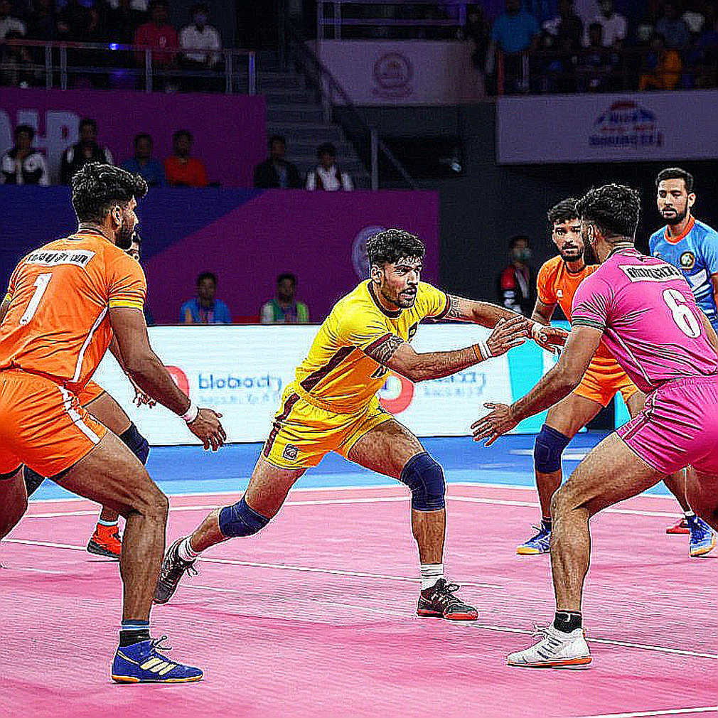 খালি ঘরগুলোই ট্রান্সফার বাজারের সবচেয়ে জোরে চিৎকার করে