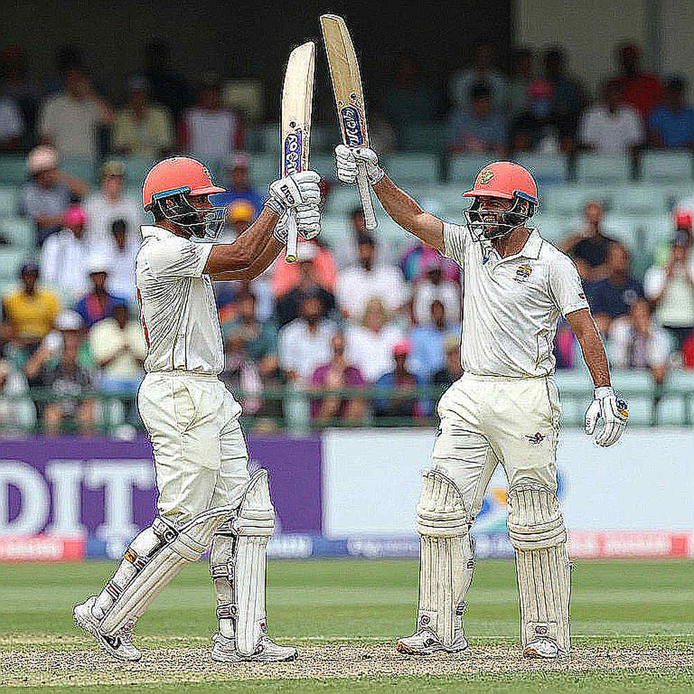 সাঁতনারের সতেরোতম ওভার: ২২৬ তাড়ার টার্নিং পয়েন্ট যেখানে বদলাল, কিন্তু খেলা শেষ হয়নি