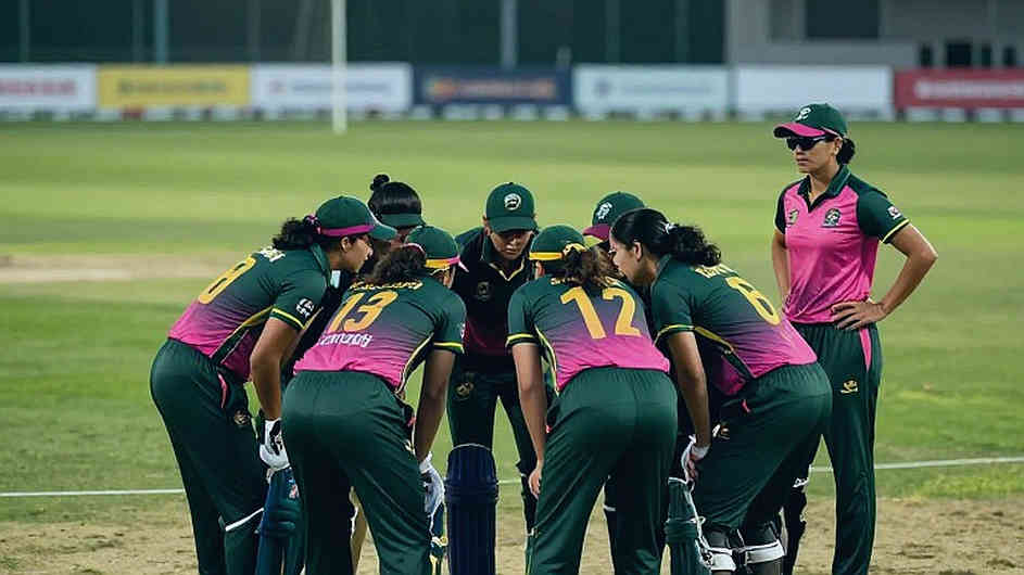 মার্কির মিথ: শেখ মেহেদির এক ম্যাচের '৫ উইকেট + সেঞ্চুরি' কেন টেস্টের দরজা নয়