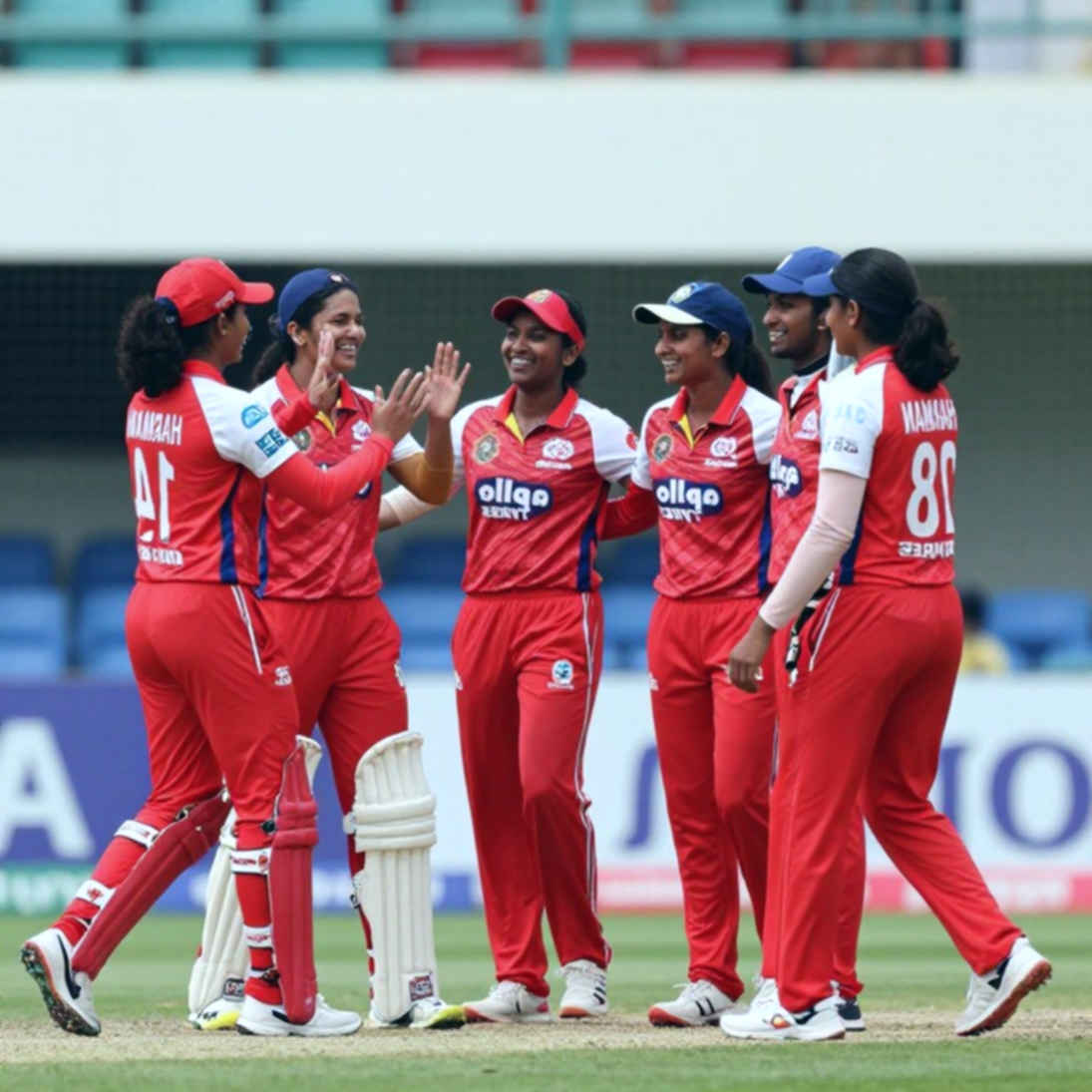 নিলামের কোলাহলে সিগন্যাল খোঁজা: ক্রিকেটের যুব-প্রিমিয়াম বুদবুদ ও ডেটার ফাঁদ